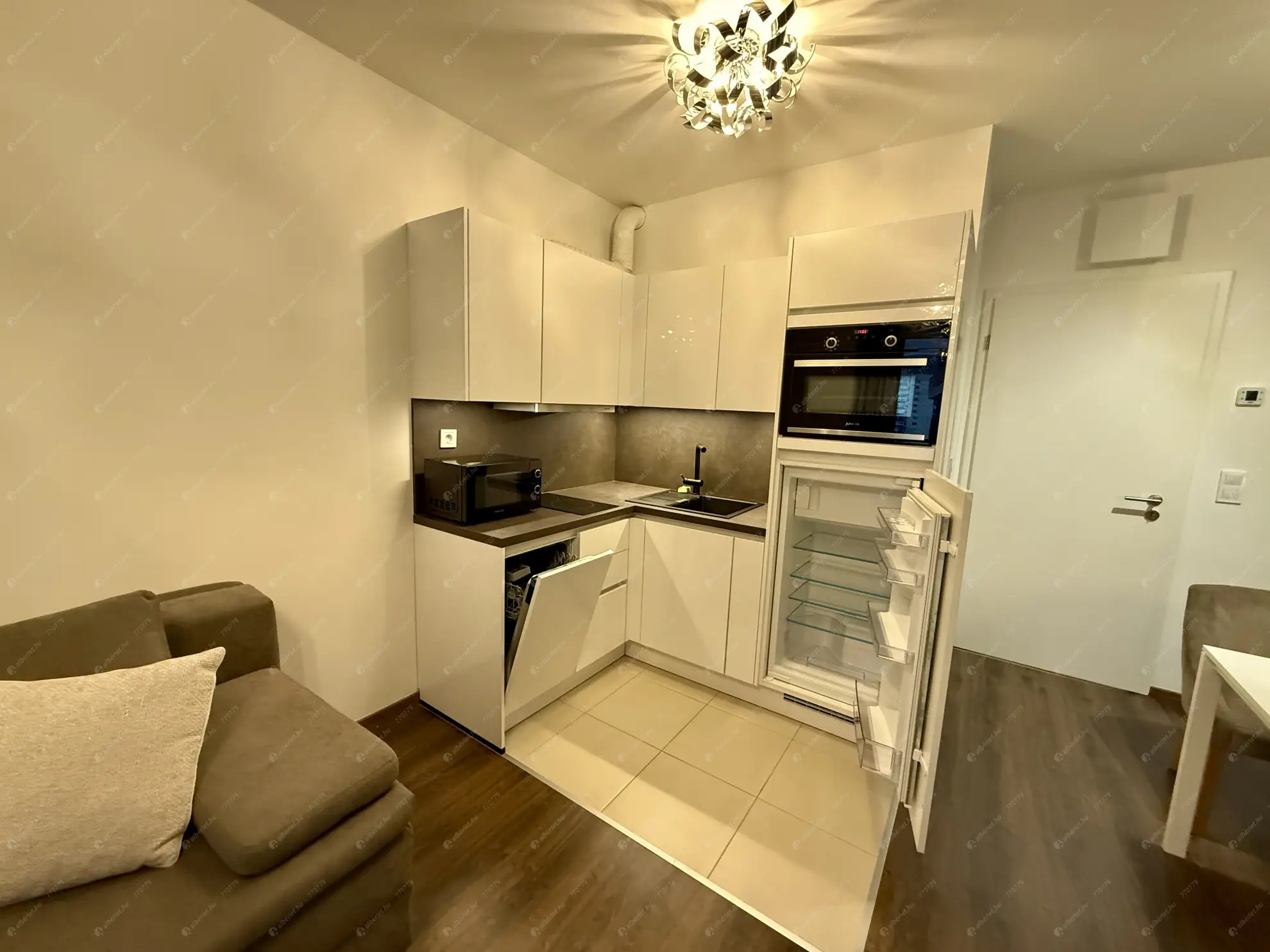 Kiadó albérlet 240000 Ft/hó áron: Budapest, III. kerület   Waterfront City Bogdáni út . Mérete: 28 nm, 1 szobás | Alberlet.hu - 6578657