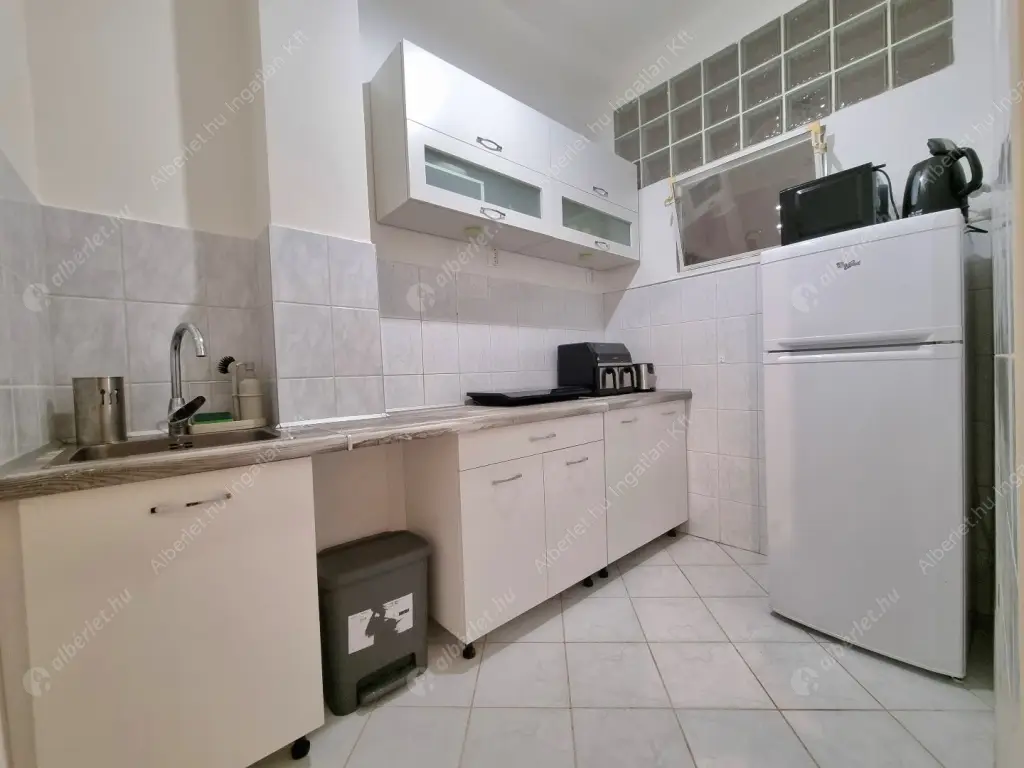 Kiadó albérlet 219000 Ft/hó áron: Budapest, III. kerület  Zápor utca. Mérete: 53 nm, 2 szobás | Alberlet.hu - 6562202