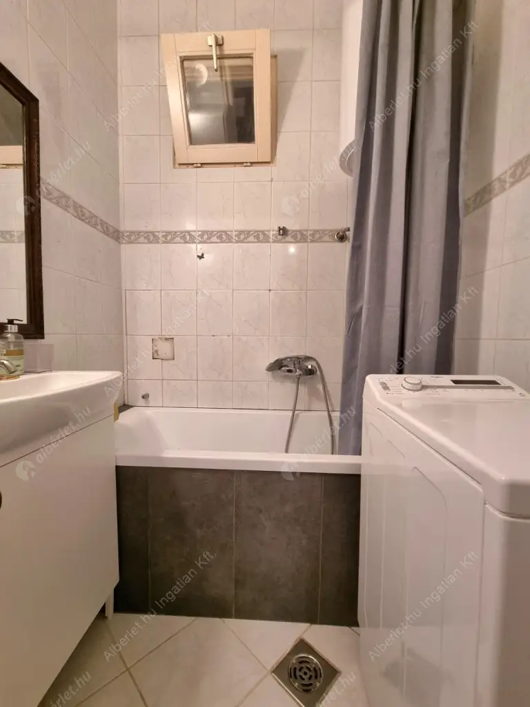 Kiadó albérlet 219000 Ft/hó áron: Budapest, III. kerület  Zápor utca. Mérete: 53 nm, 2 szobás | Alberlet.hu - 6562205