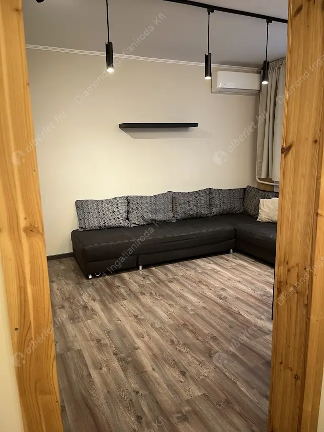 Kiadó albérlet 250000 Ft/hó áron: Budapest, III. kerület  Zemplén Győző utca. Mérete: 51 nm, 2 szobás | Alberlet.hu - 6634953