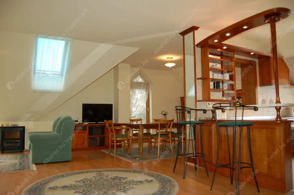 Kiadó albérlet 554000 Ft/hó áron: Budapest, III. kerület  Zúzmara köz. Mérete: 140 nm, 1 szobás | Alberlet.hu - 6520222