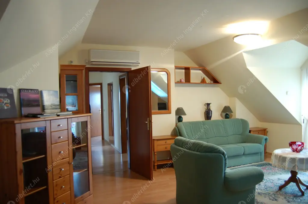 Kiadó albérlet 554000 Ft/hó áron: Budapest, III. kerület  Zúzmara köz. Mérete: 140 nm, 1 szobás | Alberlet.hu - 6520224