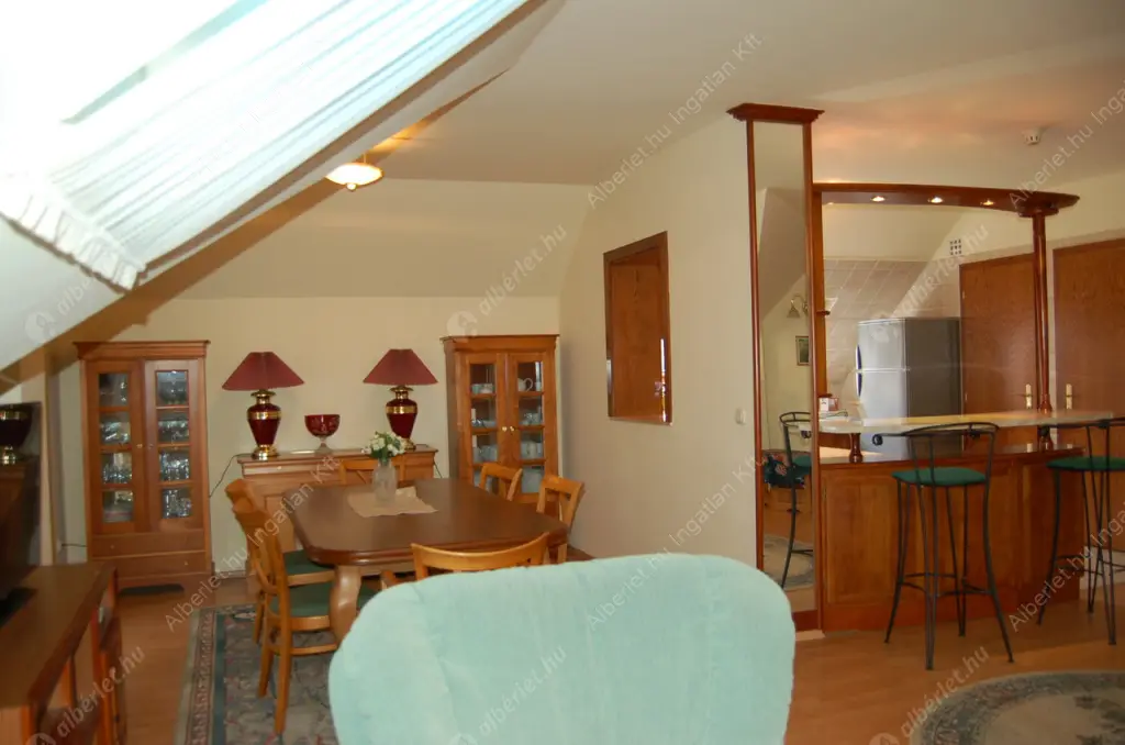 Kiadó albérlet 554000 Ft/hó áron: Budapest, III. kerület  Zúzmara köz. Mérete: 140 nm, 1 szobás | Alberlet.hu - 6520229