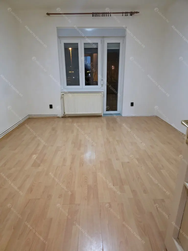 Kiadó albérlet 200000 Ft/hó áron: Budapest, IV. kerület  Árpád út. Mérete: 36 nm, 1 szobás | Alberlet.hu - 6666711