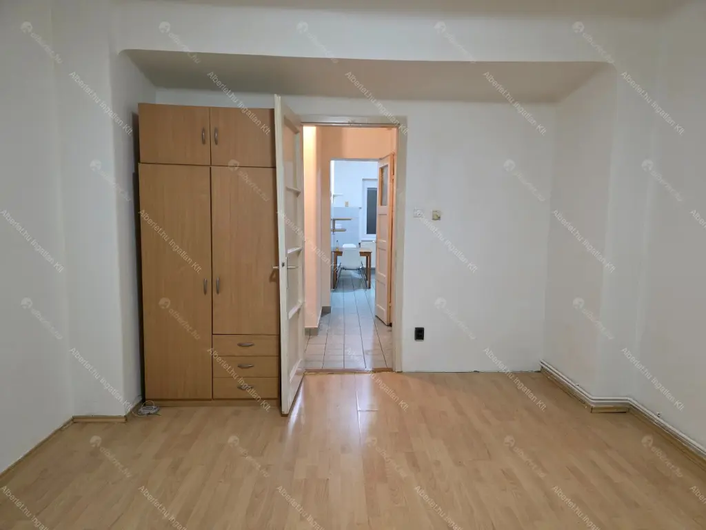 Kiadó albérlet 200000 Ft/hó áron: Budapest, IV. kerület  Árpád út. Mérete: 36 nm, 1 szobás | Alberlet.hu - 6666713