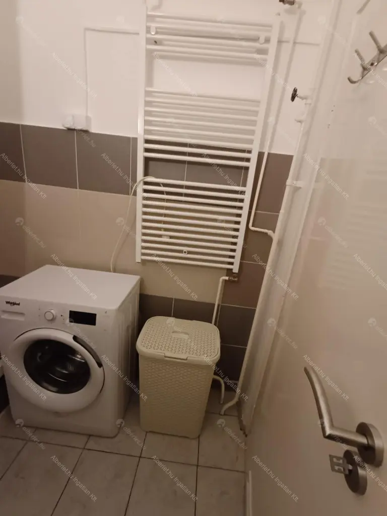 Kiadó albérlet 185000 Ft/hó áron: Budapest, IV. kerület  Árpád út. Mérete: 39 nm, 1 szobás | Alberlet.hu - 6648571