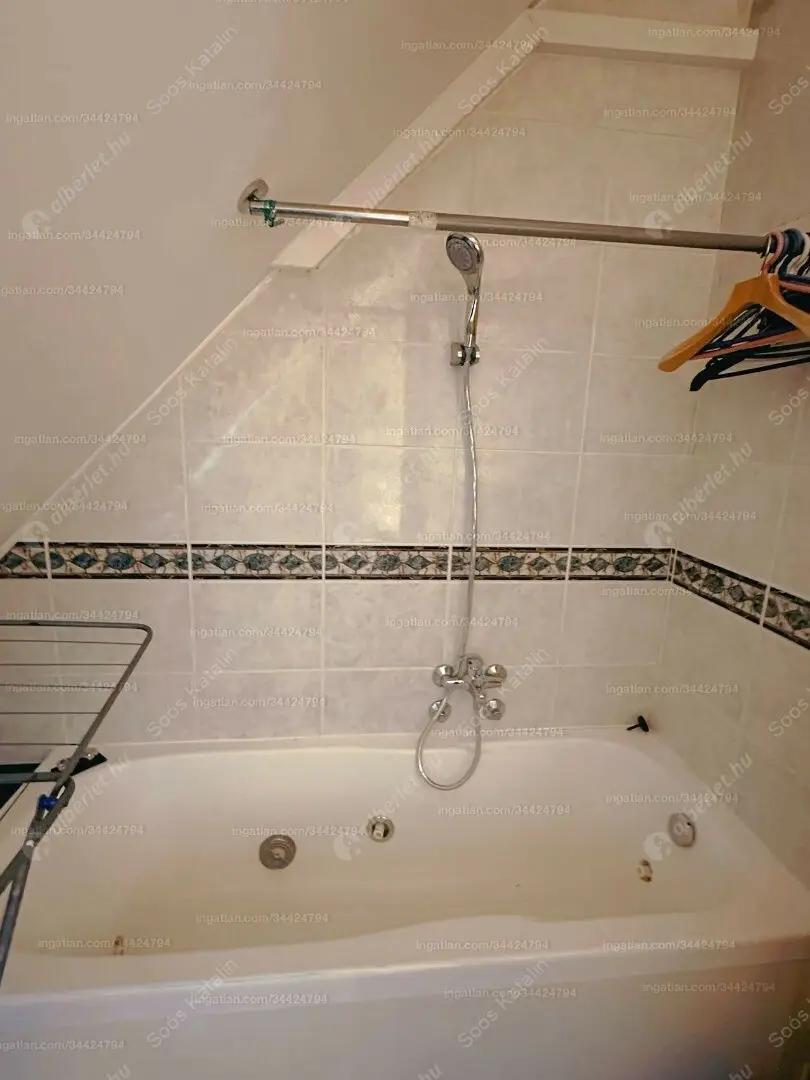 Kiadó albérlet 450000 Ft/hó áron: Budapest, IV. kerület  Árpád út. Mérete: 99 nm, 4 szobás | Alberlet.hu - 6597795