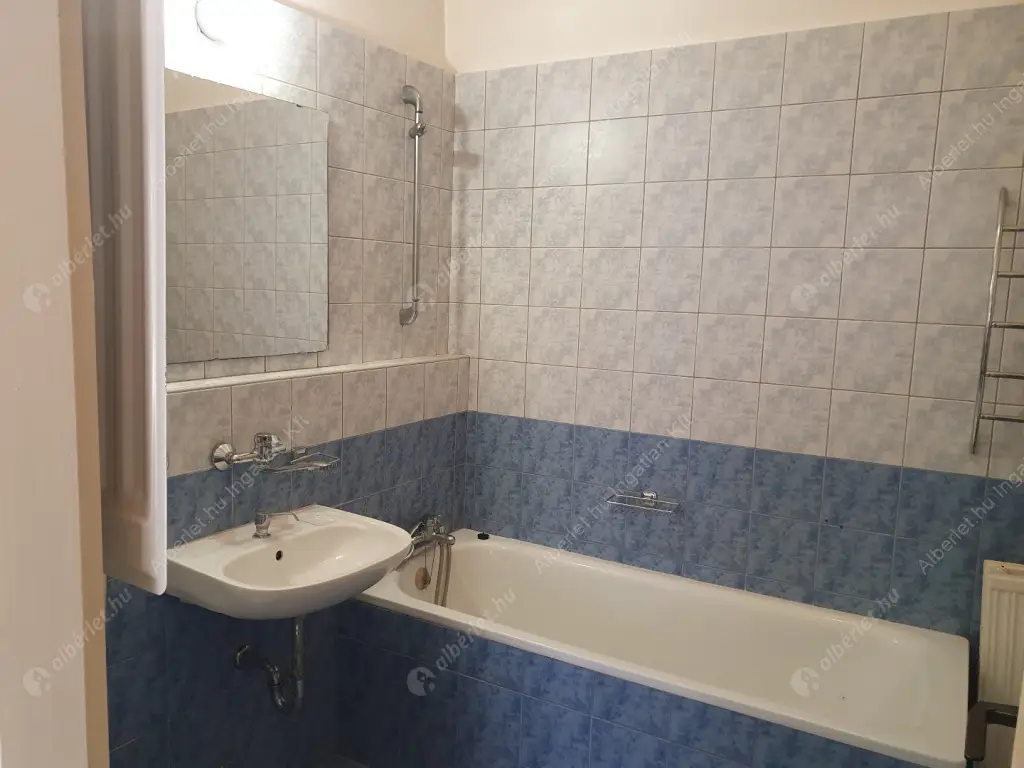 Kiadó albérlet 160000 Ft/hó áron: Budapest, IV. kerület  Aschner Lipót tér. Mérete: 35 nm, 1 szobás | Alberlet.hu - 6583806