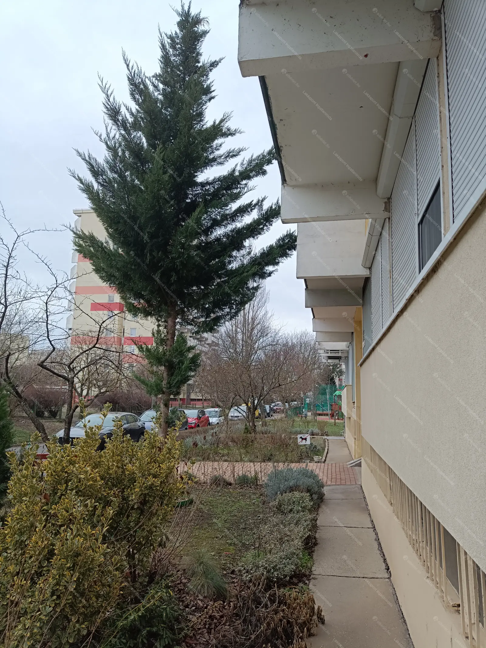 Kiadó albérlet 303000 Ft/hó áron: Budapest, IV. kerület  Erdősor út. Mérete: 65 nm, 3 szobás | Alberlet.hu - 6657167