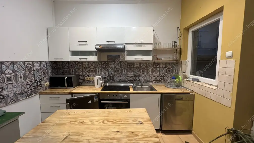 Kiadó albérlet 350000 Ft/hó áron: Budapest, IV. kerület  Lánglet Waldemár utca. Mérete: 98 nm, 3 szobás | Alberlet.hu - 6587265