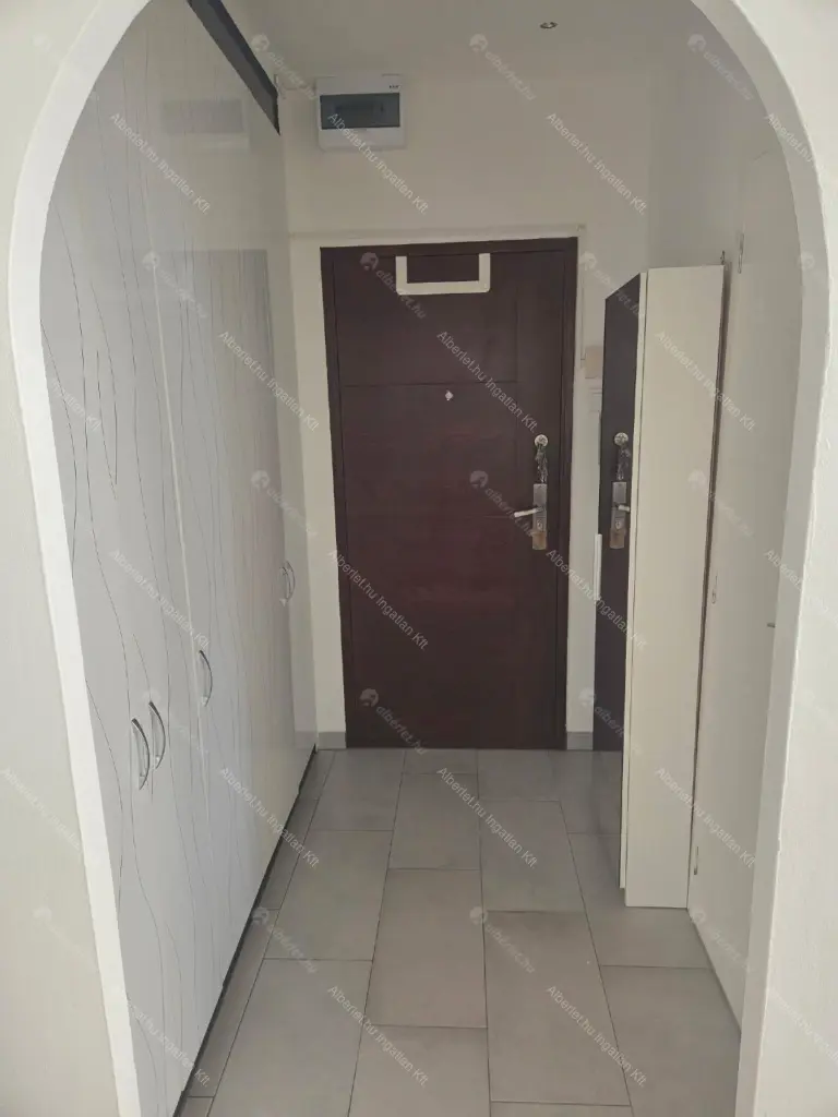 Kiadó albérlet 289000 Ft/hó áron: Budapest, IV. kerület  Liszt Ferenc utca. Mérete: 63 nm, 1 szobás | Alberlet.hu - 6673962