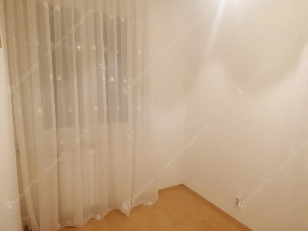 Kiadó albérlet 190000 Ft/hó áron: Budapest, IV. kerület  Petőfi  utca . Mérete: 35 nm, 1 szobás | Alberlet.hu - 6595540