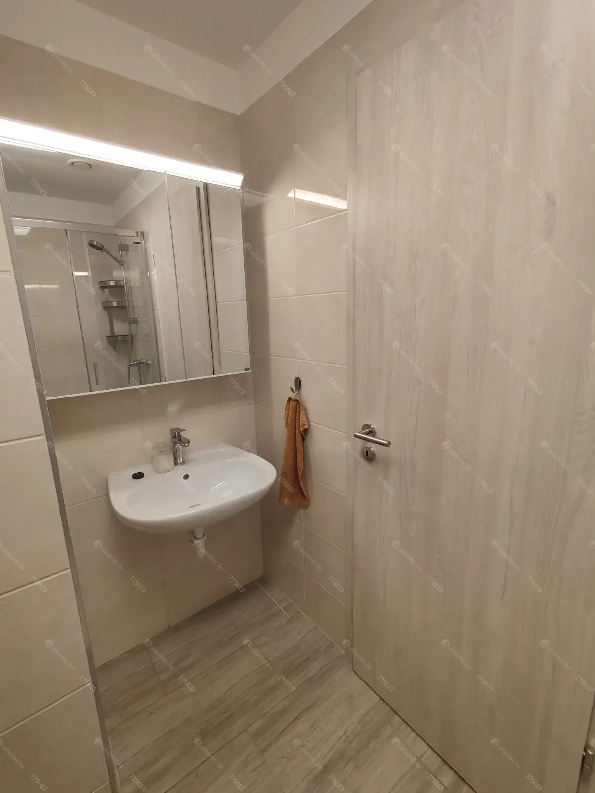 Kiadó albérlet 270000 Ft/hó áron: Budapest, IV. kerület  Petőfi utca. Mérete: 60 nm, 3 szobás | Alberlet.hu - 6659744