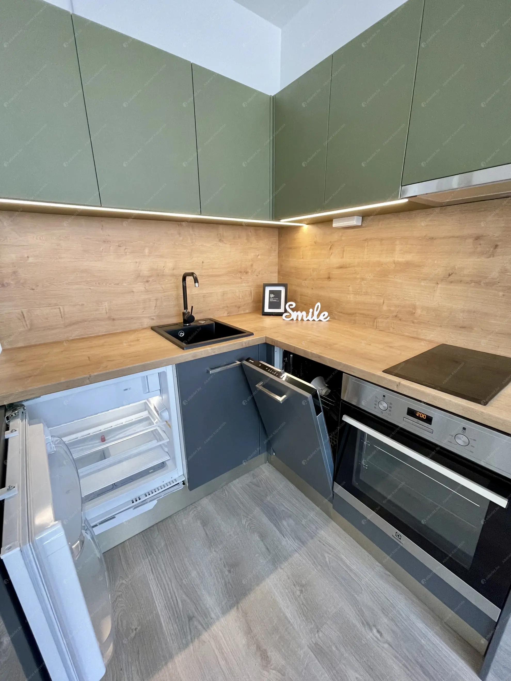 Kiadó albérlet 175000 Ft/hó áron: Budapest, IV. kerület  Rózsa utca. Mérete: 27 nm, 1 szobás | Alberlet.hu - 5917446