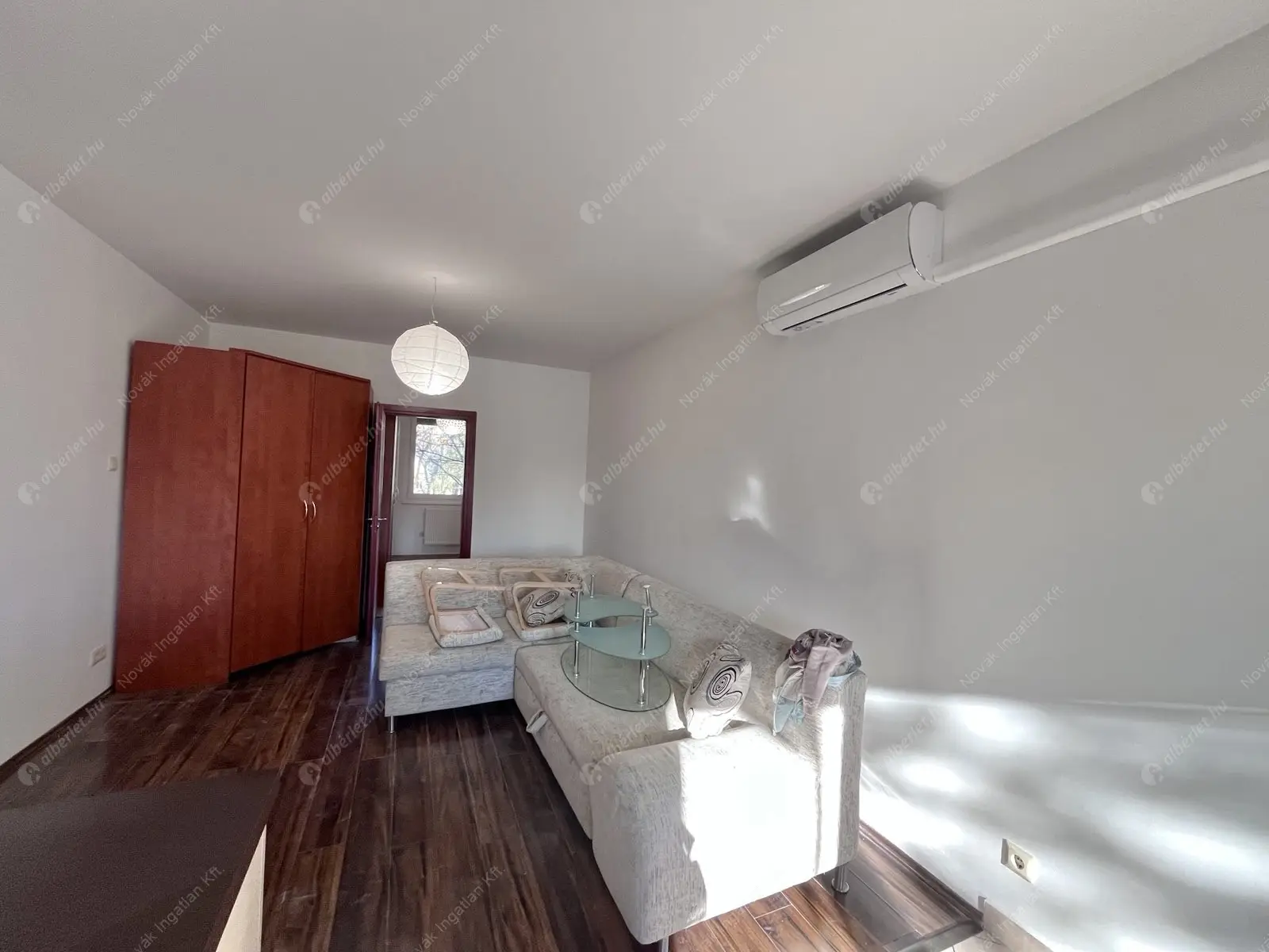 Kiadó albérlet 290000 Ft/hó áron: Budapest, IV. kerület  Tél utca. Mérete: 68 nm, 2 szobás | Alberlet.hu - 6590677
