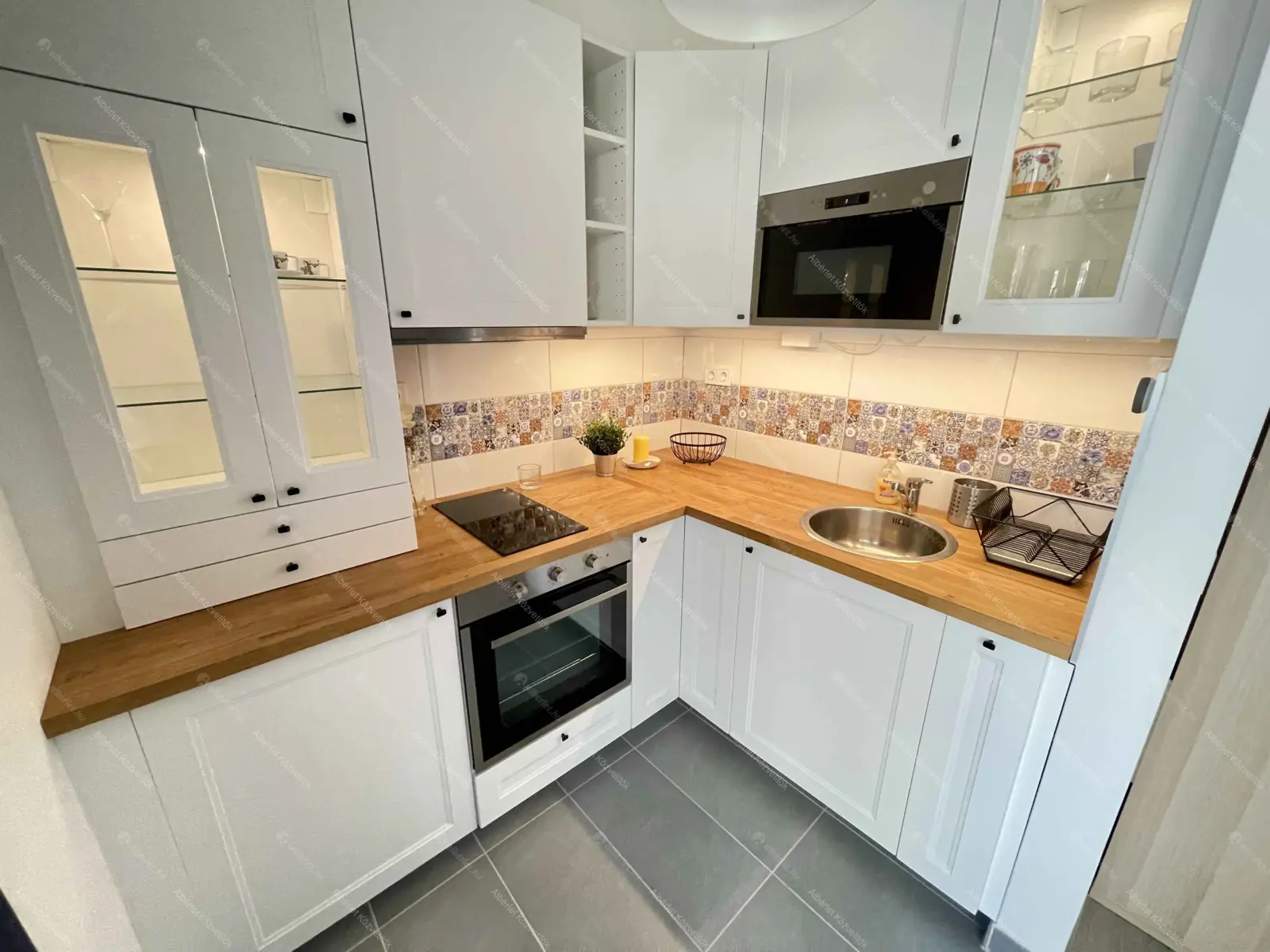 Kiadó albérlet 199000 Ft/hó áron: Budapest, IV. kerület  Wolfner utca. Mérete: 31 nm, 1 szobás | Alberlet.hu - 6709457