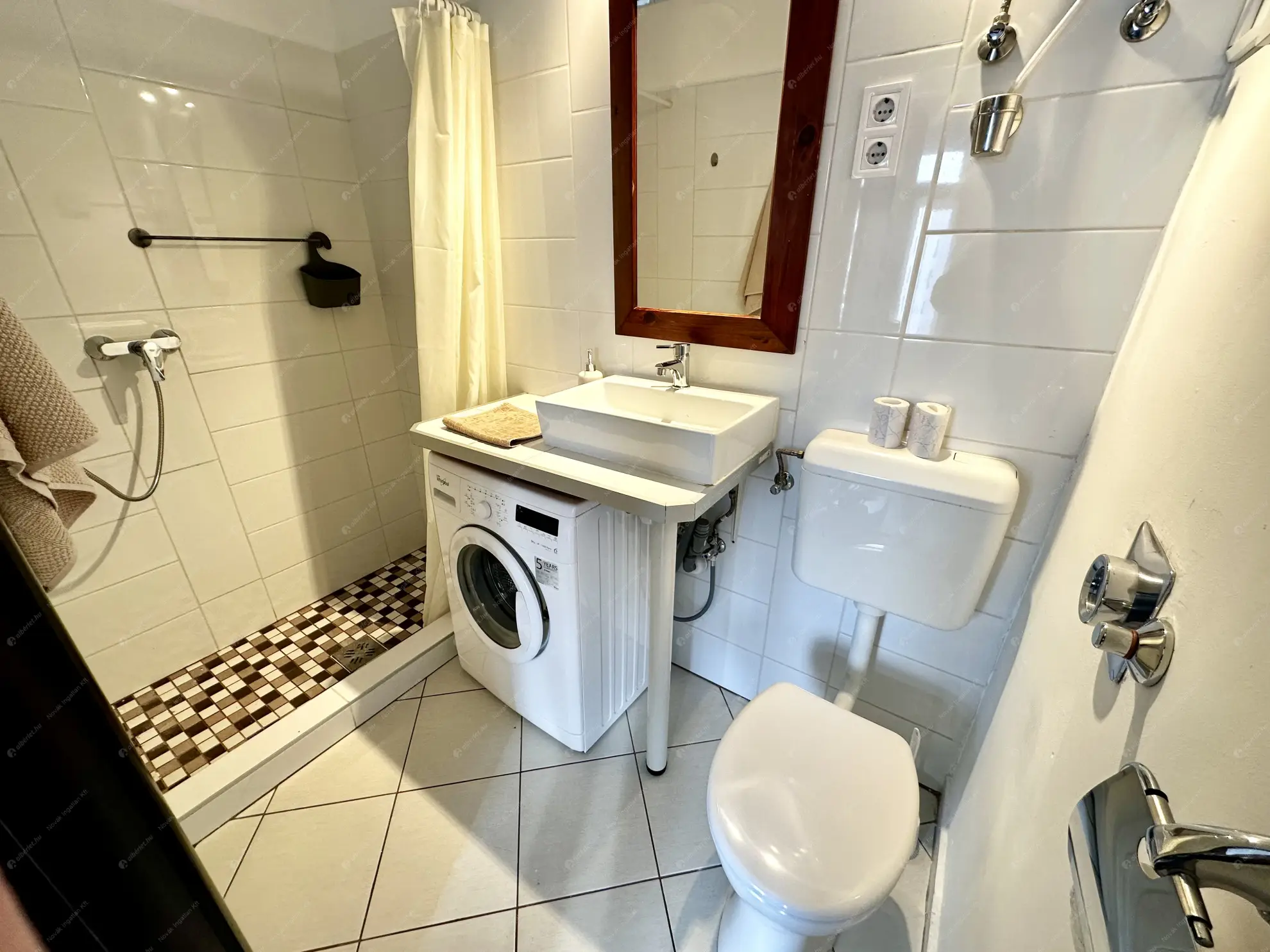 Kiadó albérlet 190000 Ft/hó áron: Budapest, IX. kerület  Angyal utca. Mérete: 27 nm, 1 szobás | Alberlet.hu - 6635549