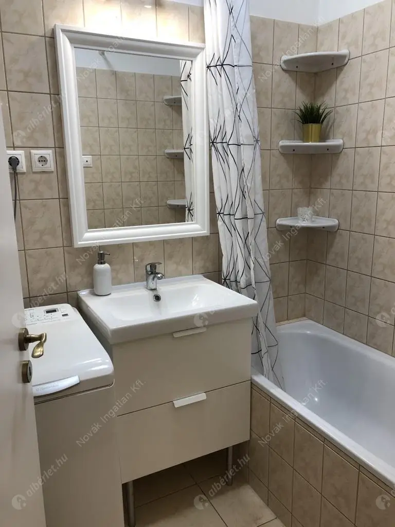 Kiadó albérlet 240000 Ft/hó áron: Budapest, IX. kerület  Angyal utca. Mérete: 42 nm, 1 szobás | Alberlet.hu - 6630621