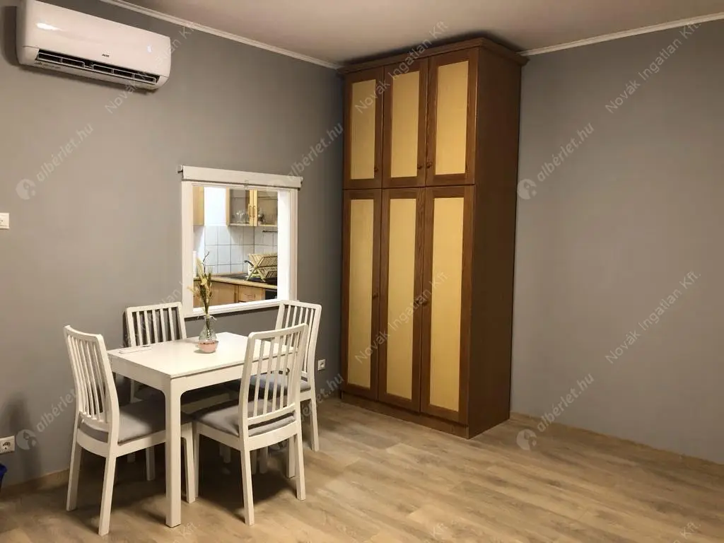 Kiadó albérlet 240000 Ft/hó áron: Budapest, IX. kerület  Angyal utca. Mérete: 42 nm, 1 szobás | Alberlet.hu - 6630625