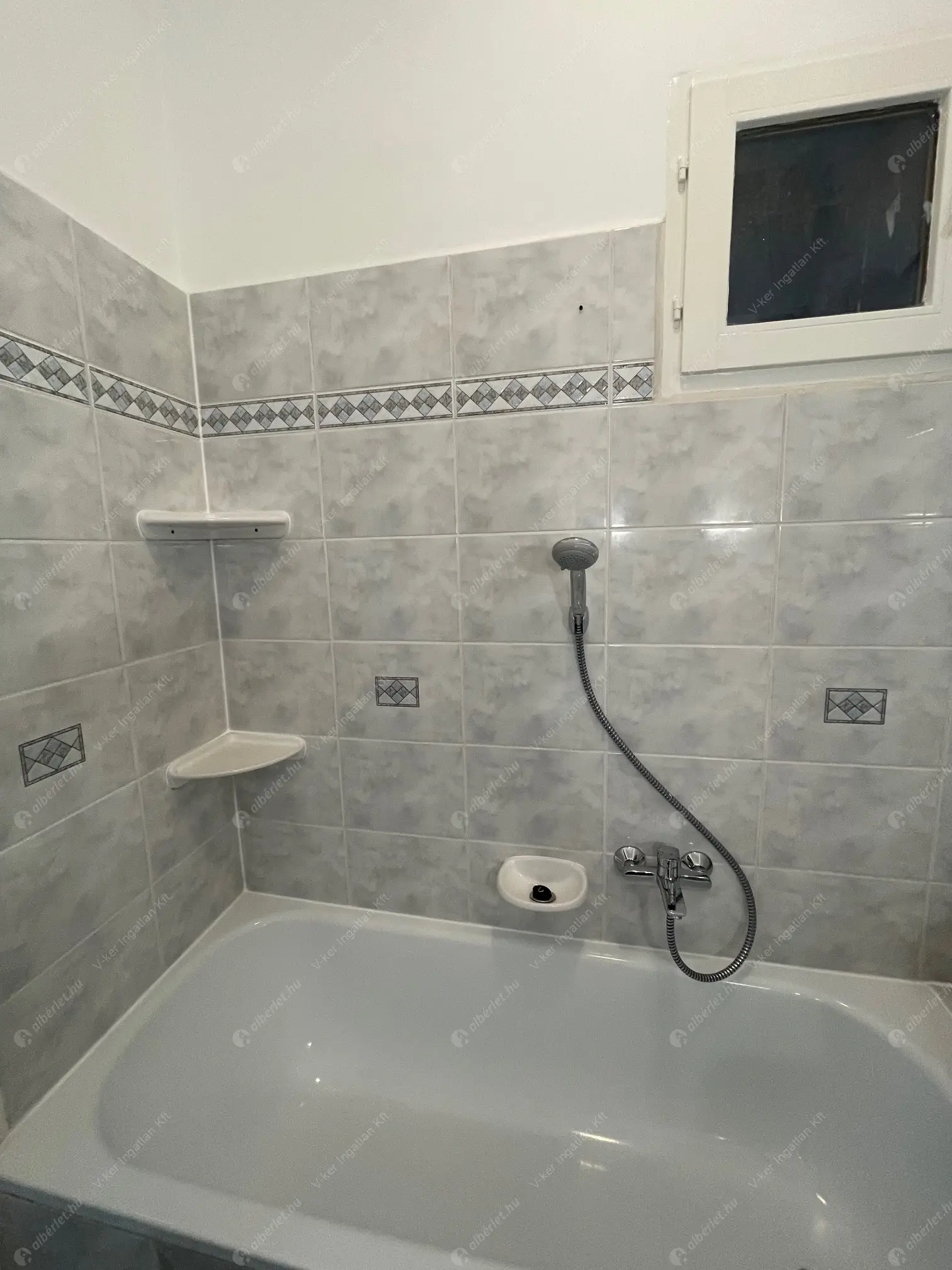 Kiadó albérlet 220000 Ft/hó áron: Budapest, IX. kerület  Bakáts tér. Mérete: 45 nm, 1 szobás | Alberlet.hu - 6572650