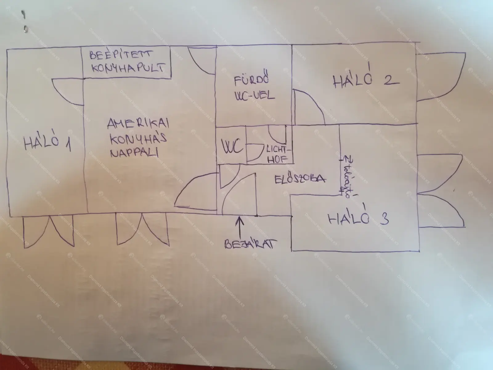 Kiadó albérlet 105000 Ft/hó áron: Budapest, IX. kerület  Bakáts tér. Mérete: 50 nm, 3 szobás | Alberlet.hu - 6662866