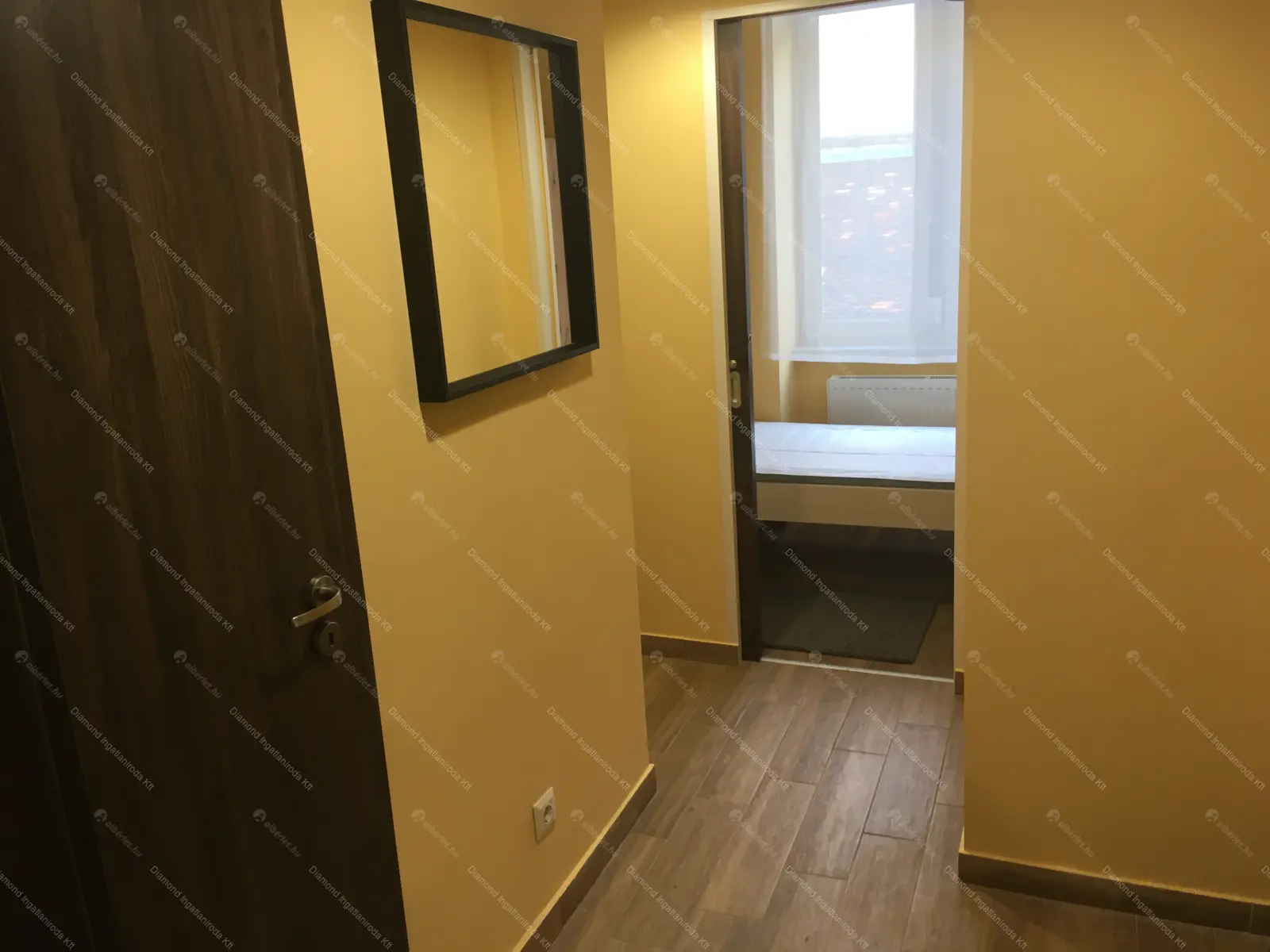 Kiadó albérlet 105000 Ft/hó áron: Budapest, IX. kerület  Bakáts tér. Mérete: 50 nm, 3 szobás | Alberlet.hu - 6662872