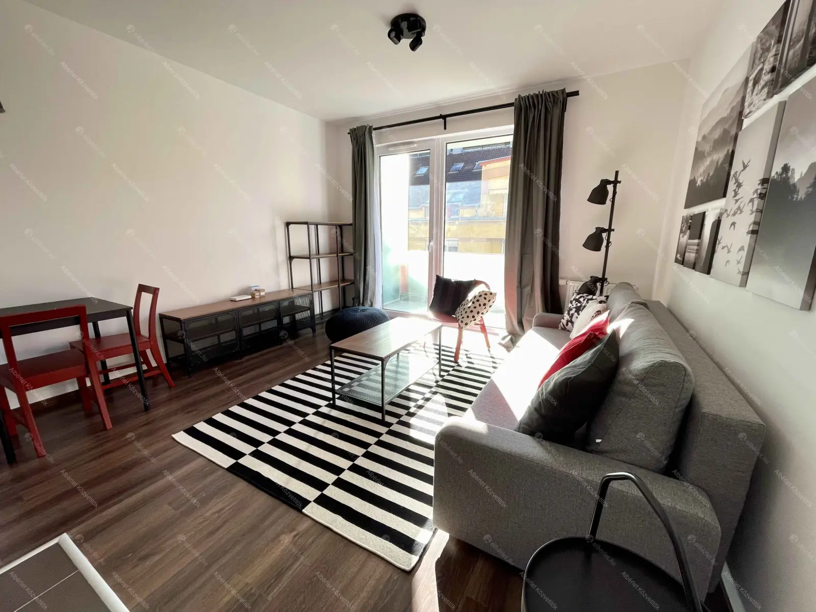 Kiadó albérlet 210000 Ft/hó áron: Budapest, IX. kerület  Balázs Béla utca. Mérete: 28 nm, 1 szobás | Alberlet.hu - 6697546