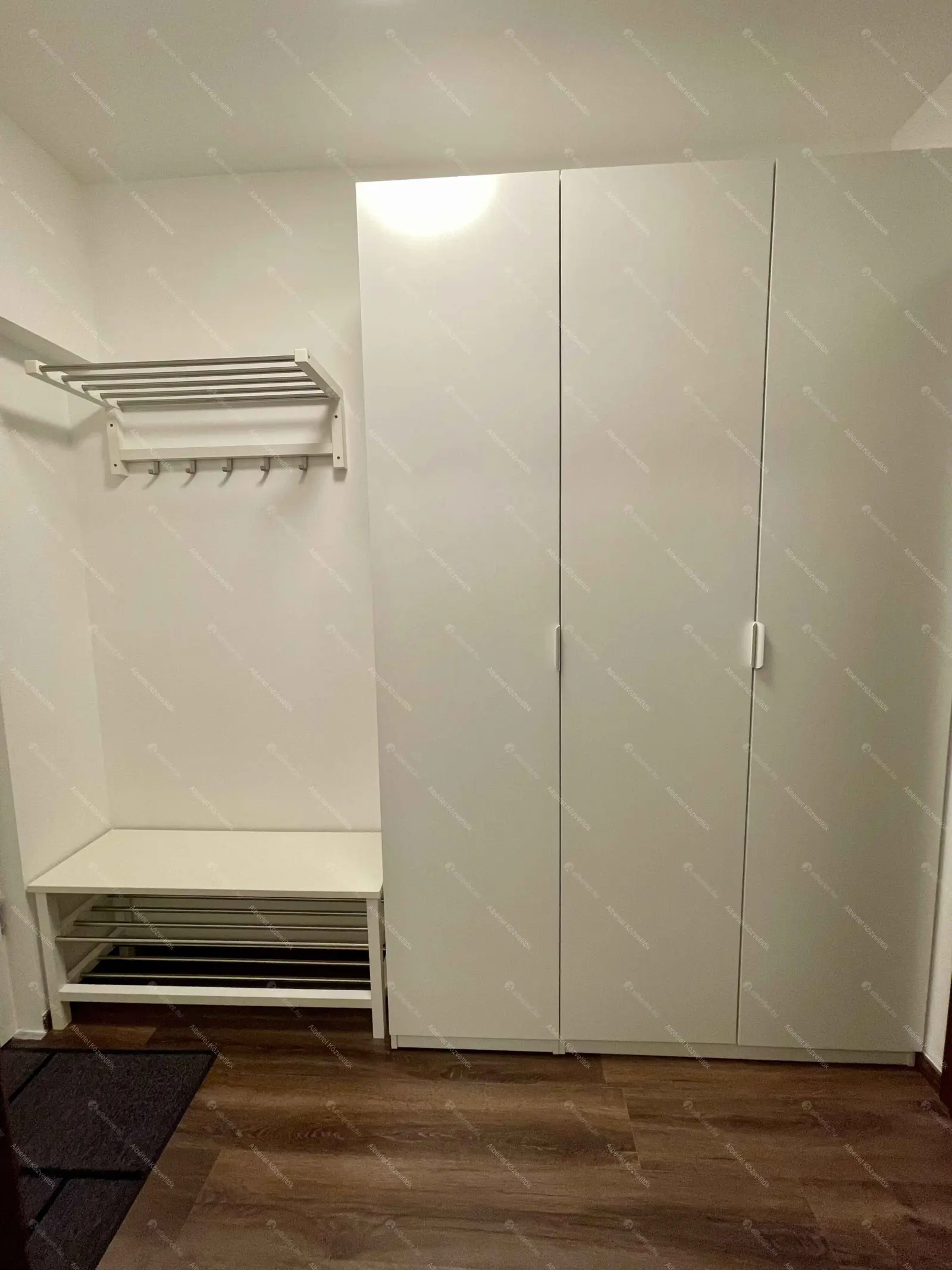 Kiadó albérlet 210000 Ft/hó áron: Budapest, IX. kerület  Balázs Béla utca. Mérete: 28 nm, 1 szobás | Alberlet.hu - 6697555