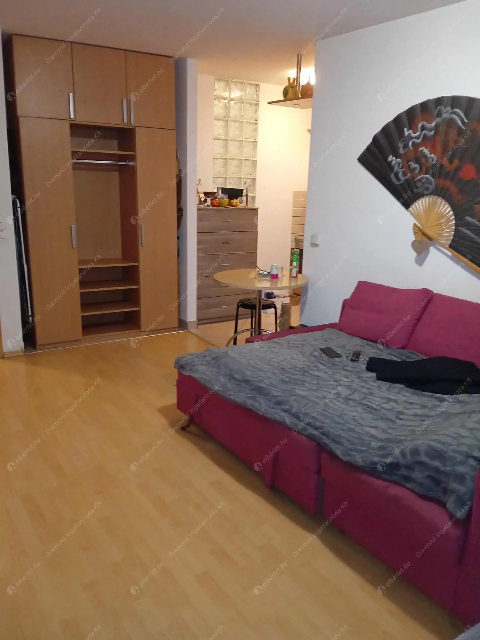 Kiadó albérlet 210000 Ft/hó áron: Budapest, IX. kerület  Balázs Béla utca. Mérete: 31 nm, 1 szobás | Alberlet.hu - 6628536