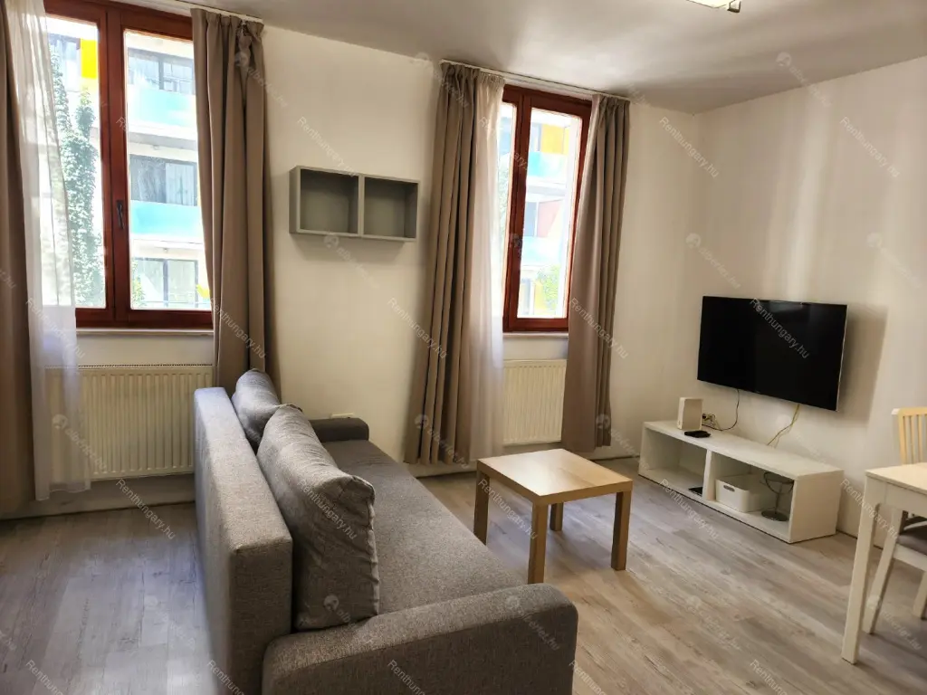 Kiadó albérlet 282000 Ft/hó áron: Budapest, IX. kerület  Balázs Béla utca. Mérete: 50 nm, 2 szobás | Alberlet.hu - 6677881