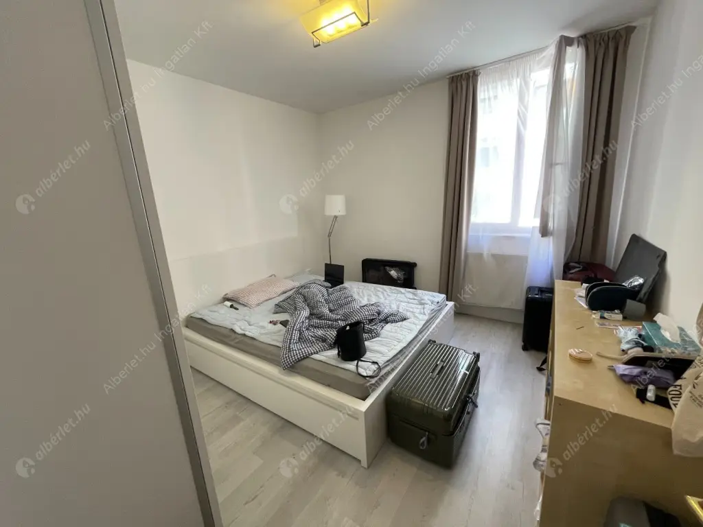 Kiadó albérlet 300000 Ft/hó áron: Budapest, IX. kerület  Balázs Béla utca. Mérete: 57 nm, 2 szobás | Alberlet.hu - 6515606