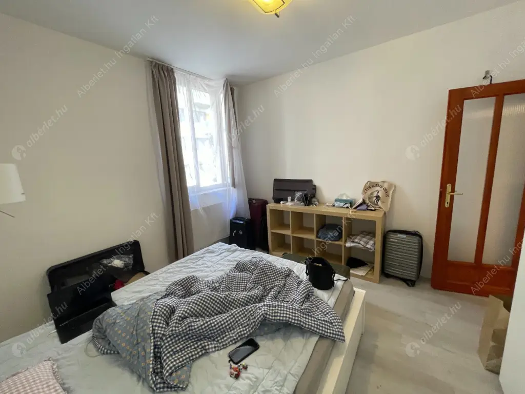 Kiadó albérlet 300000 Ft/hó áron: Budapest, IX. kerület  Balázs Béla utca. Mérete: 57 nm, 2 szobás | Alberlet.hu - 6515608