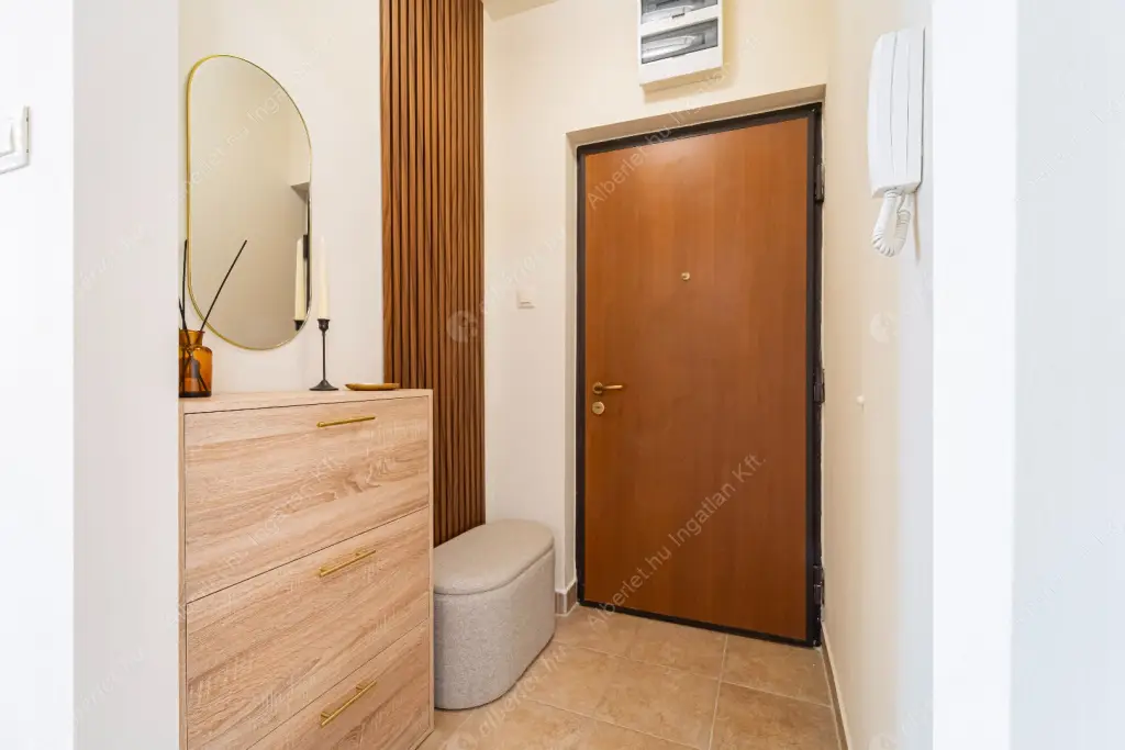 Kiadó albérlet 400000 Ft/hó áron: Budapest, IX. kerület  Balázs Béla utca. Mérete: 59 nm, 2 szobás | Alberlet.hu - 6616265