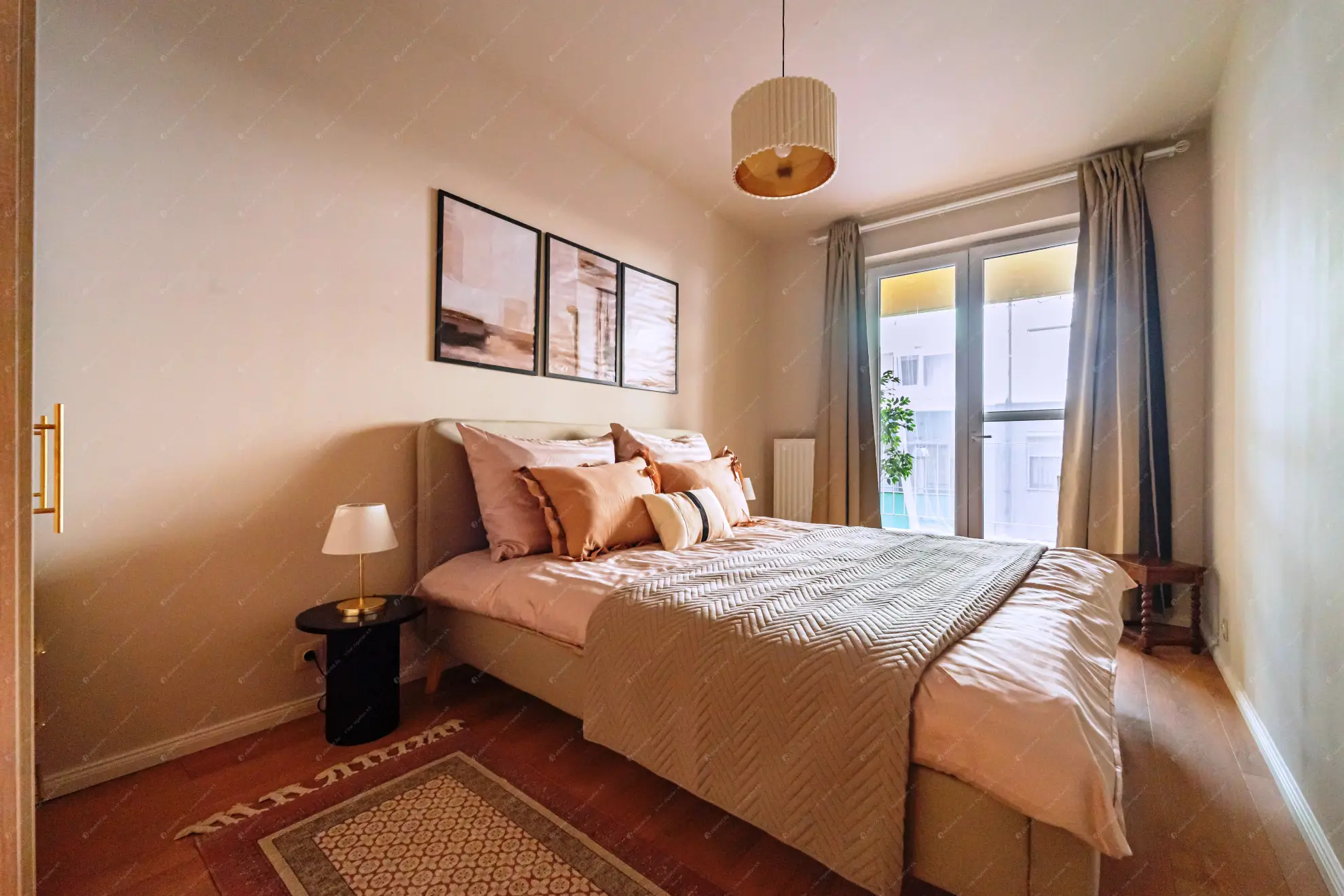 Kiadó albérlet 400000 Ft/hó áron: Budapest, IX. kerület  Balázs Béla utca. Mérete: 59 nm, 2 szobás | Alberlet.hu - 6595762