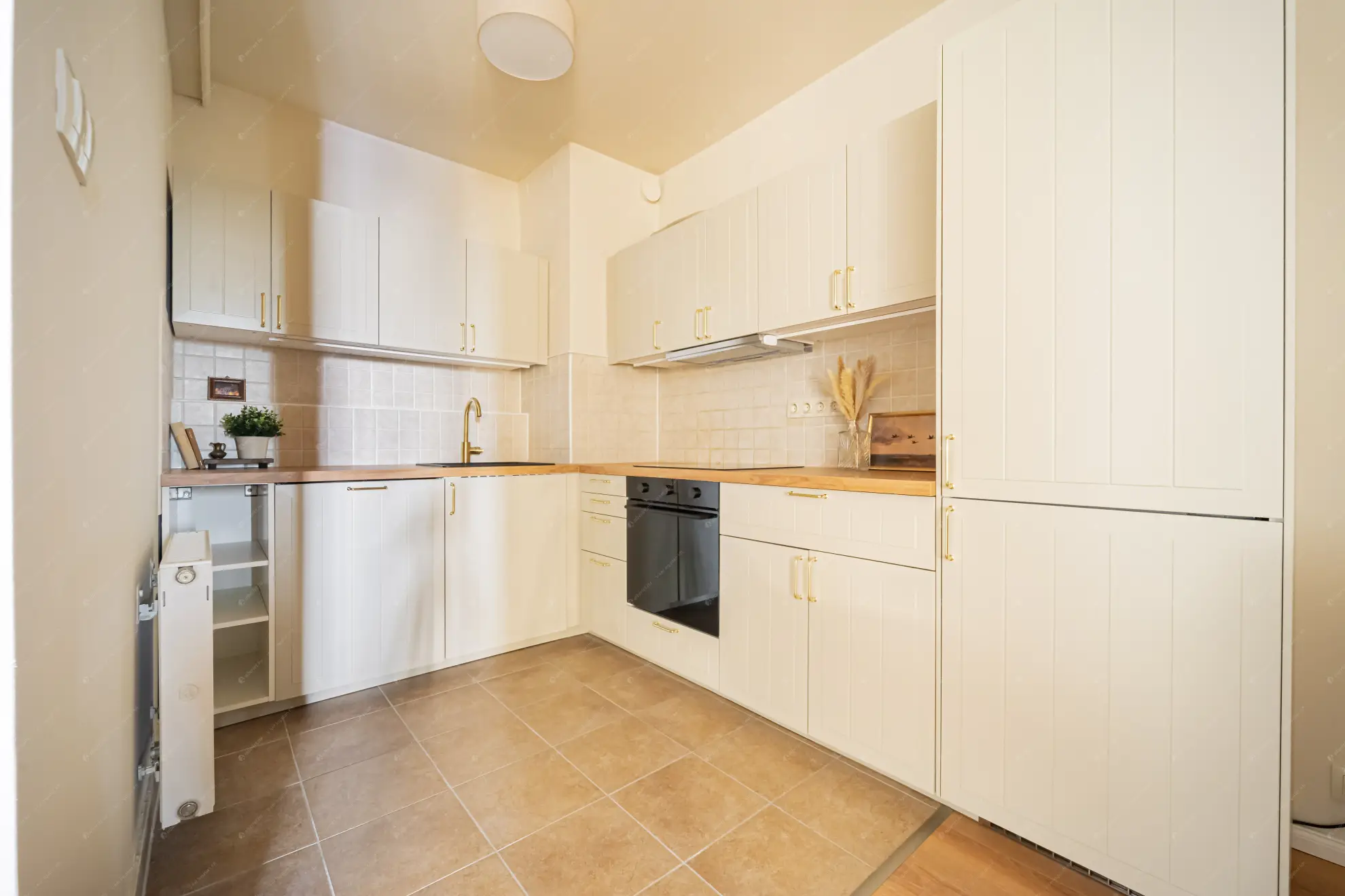 Kiadó albérlet 400000 Ft/hó áron: Budapest, IX. kerület  Balázs Béla utca. Mérete: 59 nm, 2 szobás | Alberlet.hu - 6595767