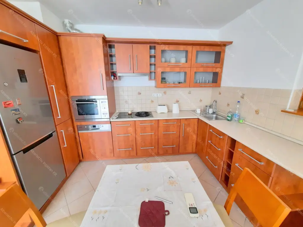 Kiadó albérlet 295000 Ft/hó áron: Budapest, IX. kerület  Balázs Béla utca. Mérete: 60 nm, 3 szobás | Alberlet.hu - 6697322