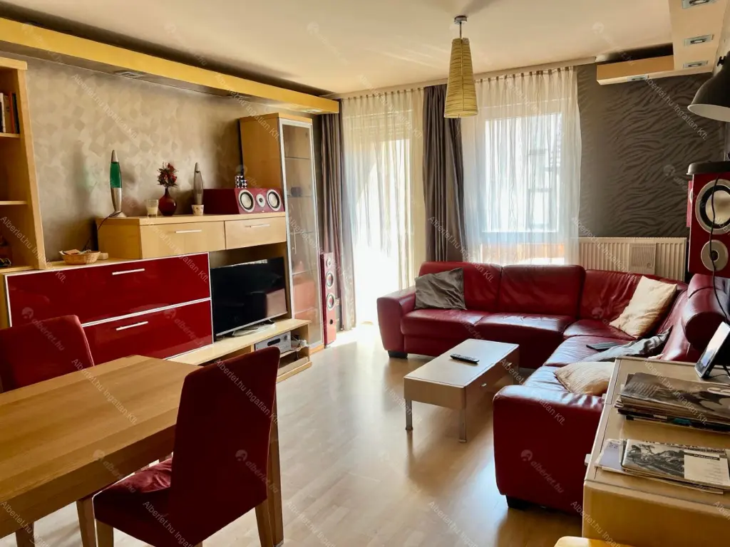 Kiadó albérlet 320000 Ft/hó áron: Budapest, IX. kerület  Balázs Béla utca. Mérete: 65 nm, 3 szobás | Alberlet.hu - 6648597