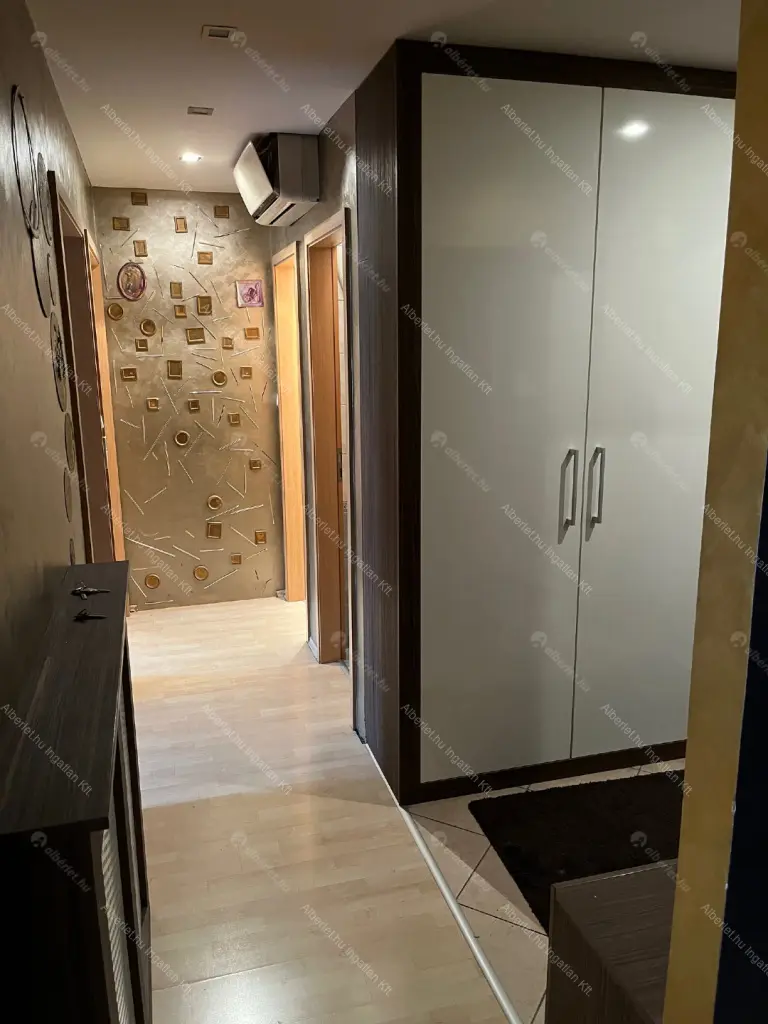 Kiadó albérlet 320000 Ft/hó áron: Budapest, IX. kerület  Balázs Béla utca. Mérete: 65 nm, 3 szobás | Alberlet.hu - 6648601