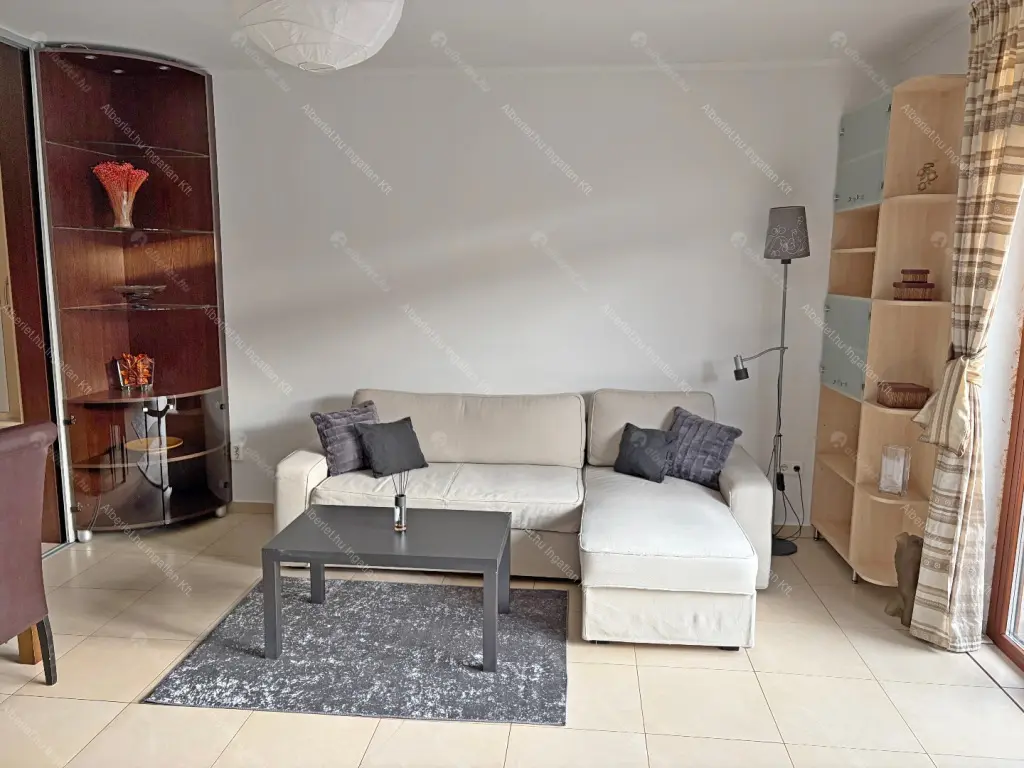 Kiadó albérlet 350000 Ft/hó áron: Budapest, IX. kerület  Balázs Béla utca. Mérete: 65 nm, 2 szobás | Alberlet.hu - 6663859