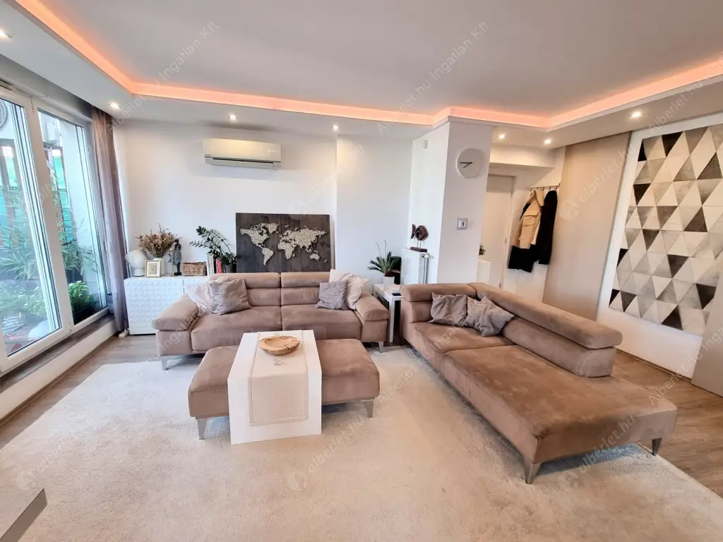 Kiadó albérlet 450000 Ft/hó áron: Budapest, IX. kerület  Balázs Béla utca. Mérete: 66 nm, 3 szobás | Alberlet.hu - 6610806