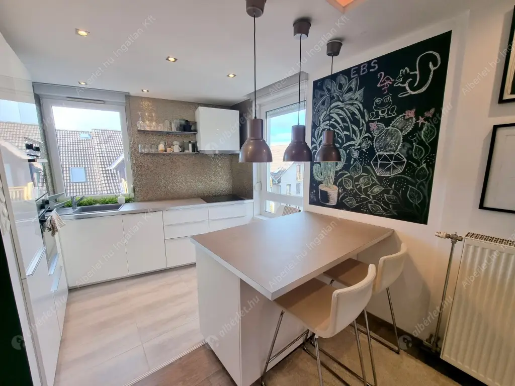 Kiadó albérlet 430000 Ft/hó áron: Budapest, IX. kerület  Balázs Béla utca. Mérete: 66 nm, 3 szobás | Alberlet.hu - 6619005