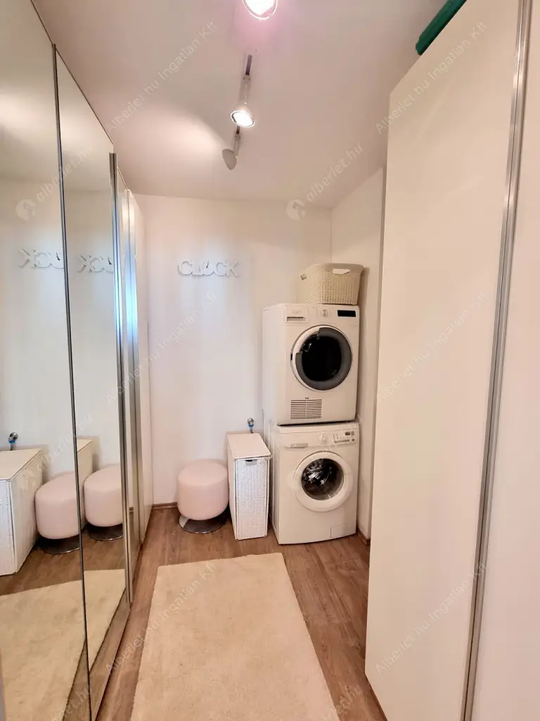 Kiadó albérlet 430000 Ft/hó áron: Budapest, IX. kerület  Balázs Béla utca. Mérete: 66 nm, 3 szobás | Alberlet.hu - 6619021