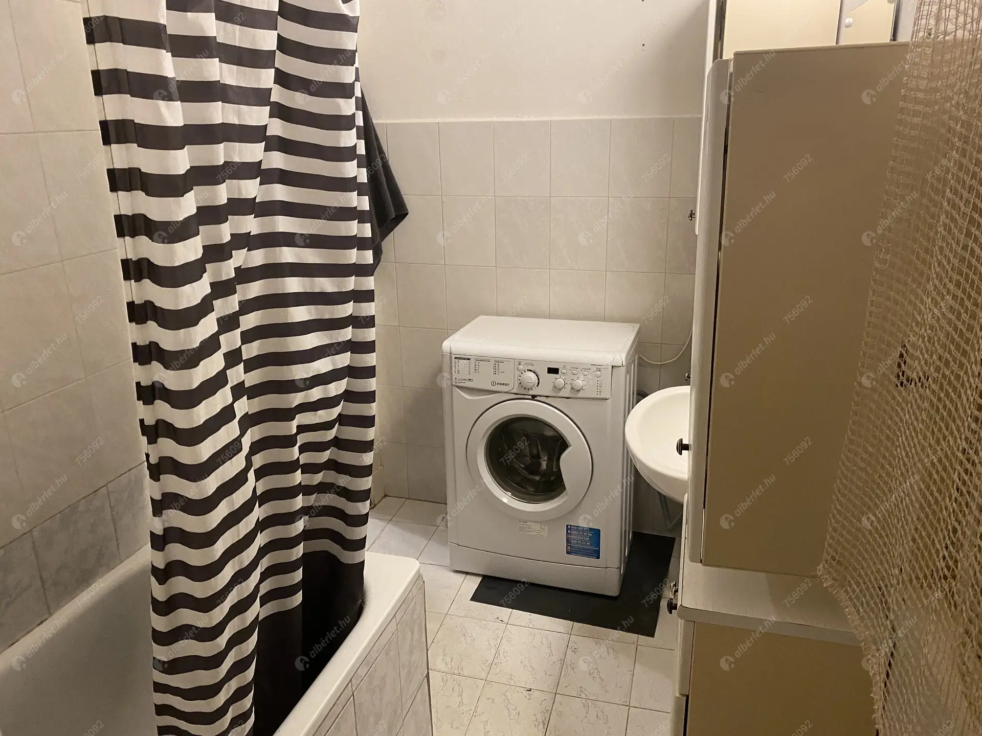 Kiadó albérlet 250000 Ft/hó áron: Budapest, IX. kerület  Balázs Béla utca. Mérete: 73 nm, 3 szobás | Alberlet.hu - 6377514