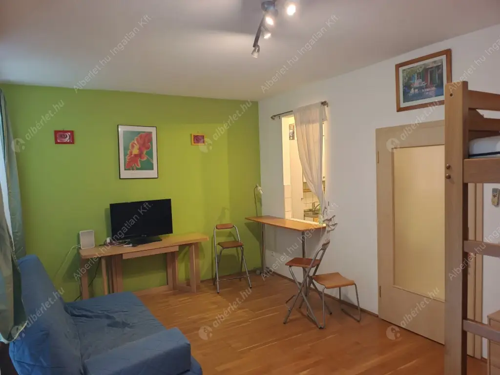 Kiadó albérlet 230000 Ft/hó áron: Budapest, IX. kerület  Berzenczey utca. Mérete: 35 nm, 1 szobás | Alberlet.hu - 6566269