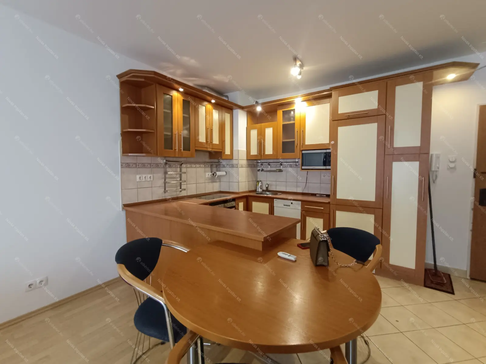 Kiadó albérlet 295000 Ft/hó áron: Budapest, IX. kerület  Bokréta utca. Mérete: 57 nm, 2 szobás | Alberlet.hu - 6675283