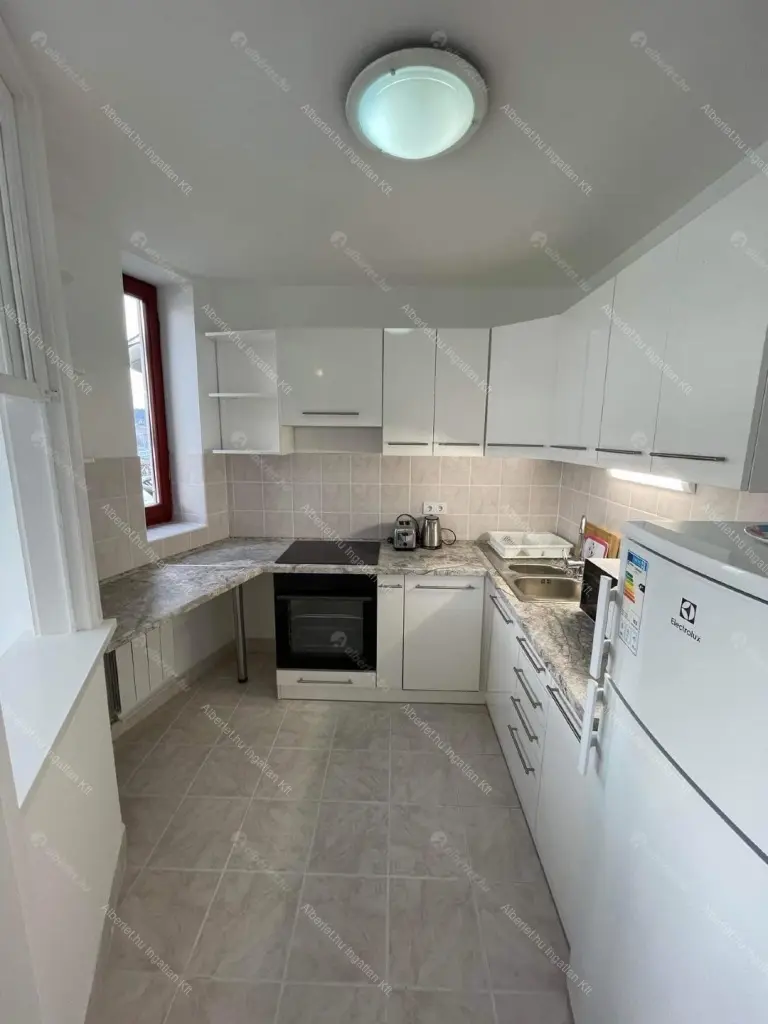 Kiadó albérlet 640000 Ft/hó áron: Budapest, IX. kerület  Boráros tér. Mérete: 100 nm, 3 szobás | Alberlet.hu - 6702176