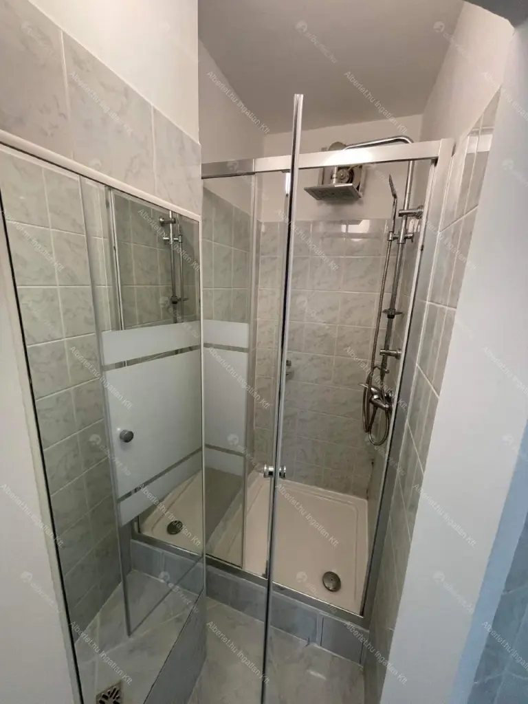 Kiadó albérlet 640000 Ft/hó áron: Budapest, IX. kerület  Boráros tér. Mérete: 100 nm, 3 szobás | Alberlet.hu - 6702181