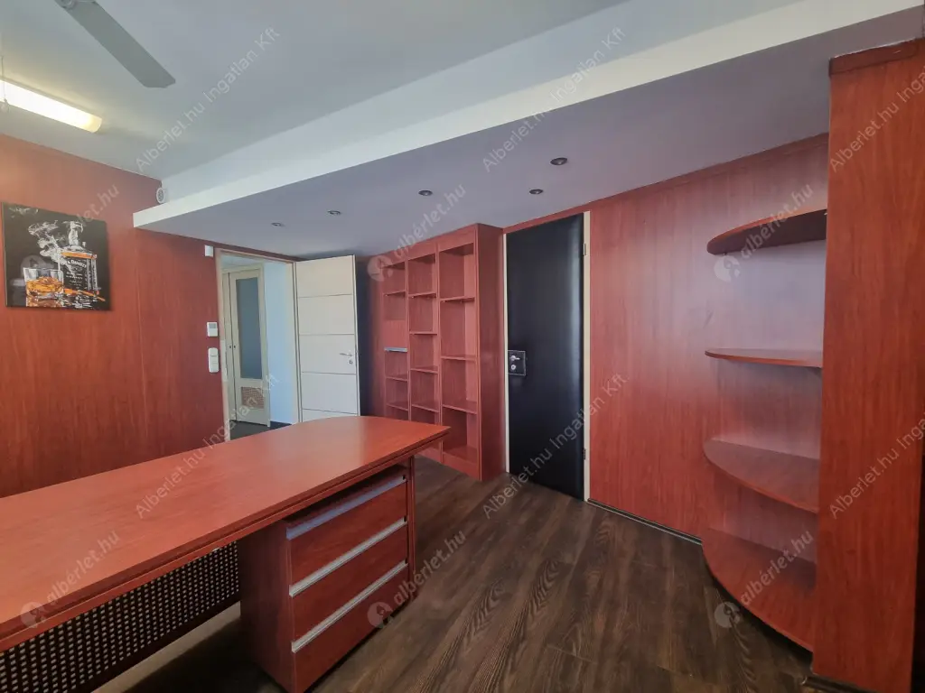 Kiadó albérlet 696000 Ft/hó áron: Budapest, IX. kerület  Boráros tér. Mérete: 107 nm, 4 szobás | Alberlet.hu - 6540369