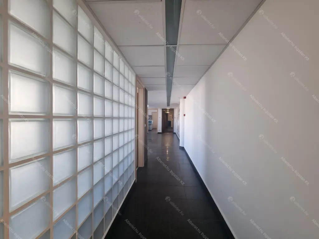 Kiadó albérlet 696000 Ft/hó áron: Budapest, IX. kerület  Boráros tér. Mérete: 107 nm, 4 szobás | Alberlet.hu - 6645229