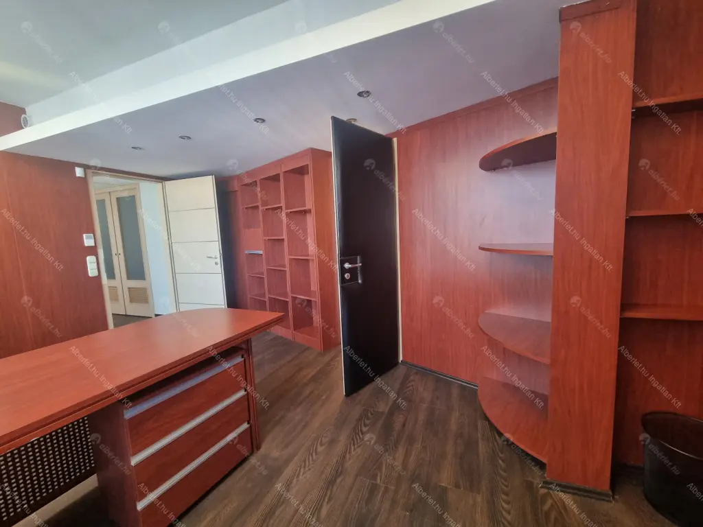 Kiadó albérlet 696000 Ft/hó áron: Budapest, IX. kerület  Boráros tér. Mérete: 107 nm, 4 szobás | Alberlet.hu - 6645238